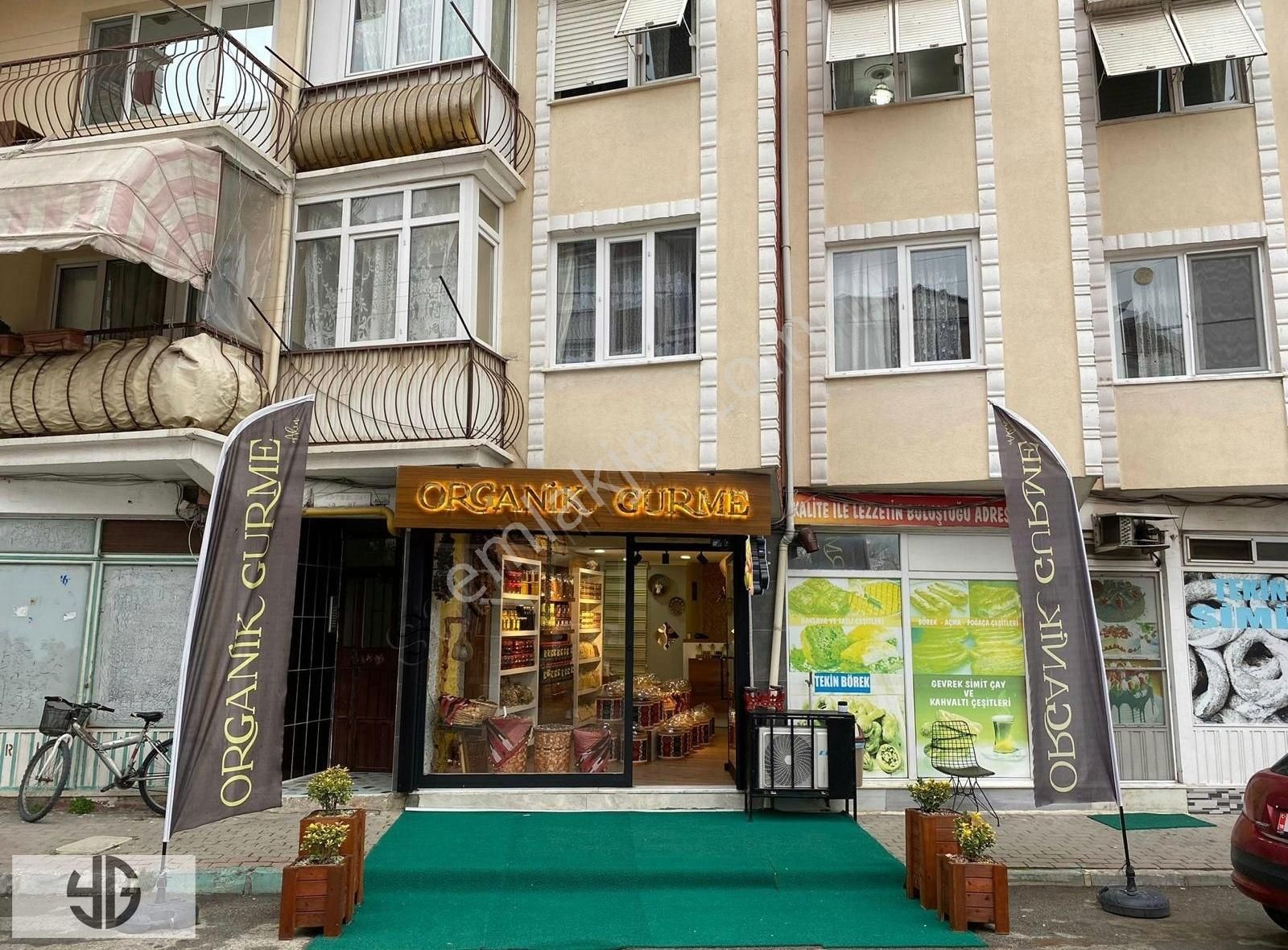 Gemlik Dr. Ziya Kaya Mahallesin'de 30 M2 Satılık Dükkan
