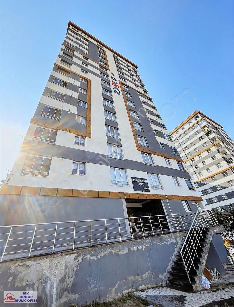 Mevlana Mahallesi'nde Yatırım Fırsatı Eşyalı Satılık 3+1 Daire