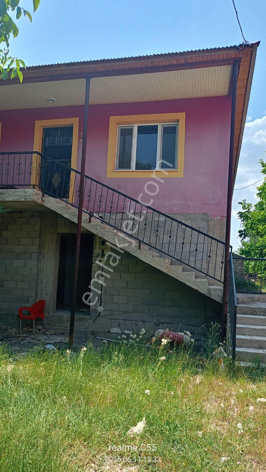 Erdemli Harfilli Mah İki Katlı Müstakil Ev Ve Tarla - Görsel 2