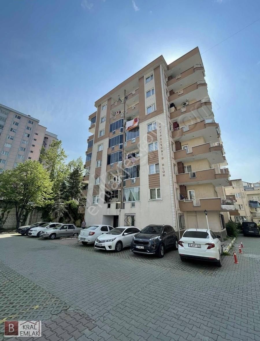 Esenevler Merkezde Site İçi Ara Kat Eşyalı Daire