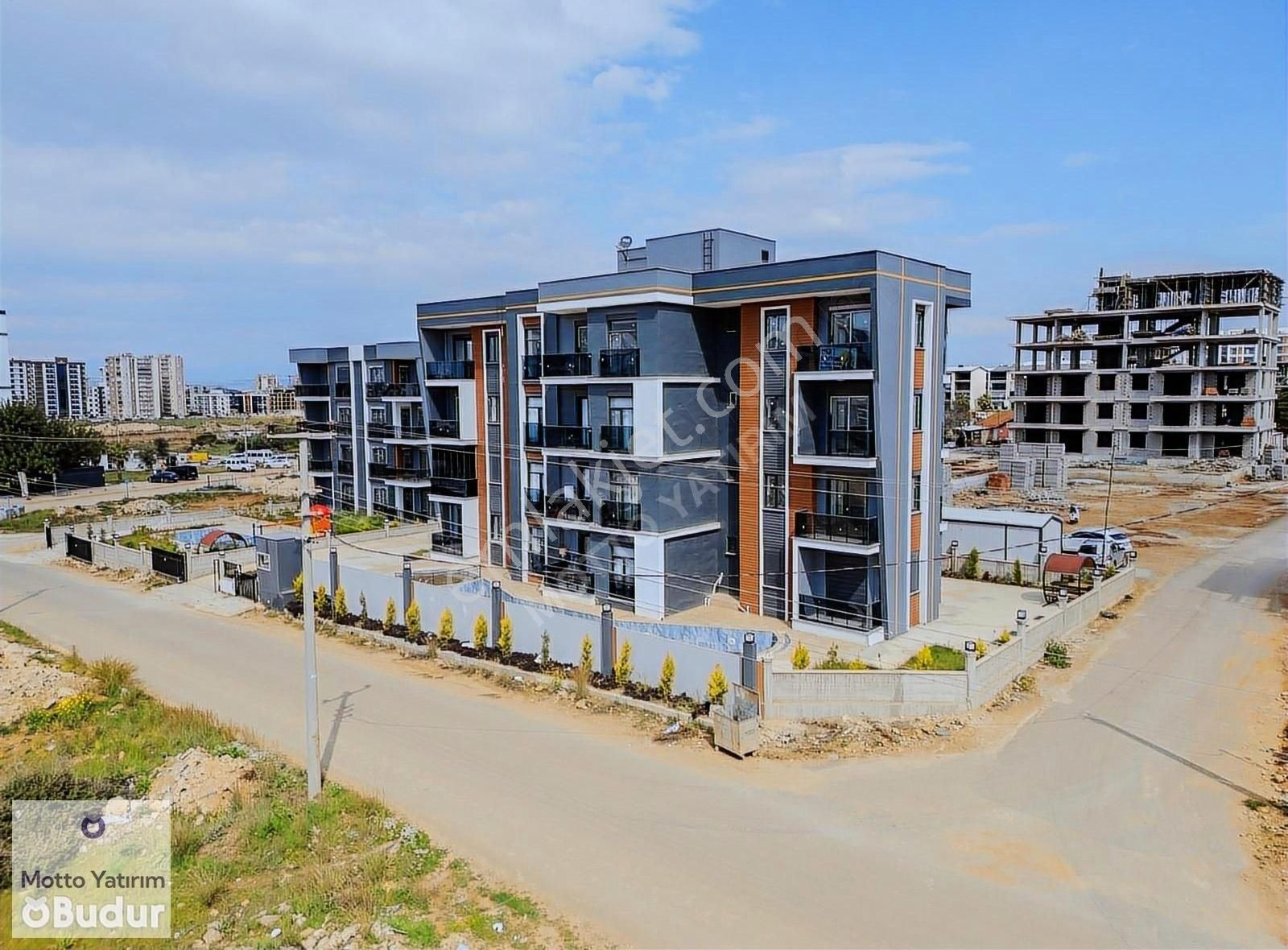 Burhan Aydın Dan Altıntaş Ta İskanlı Site İçi Şık 2+1 Daire