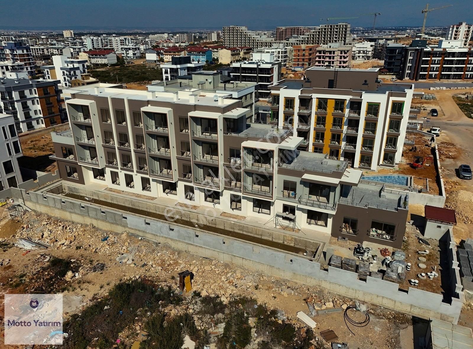 Burhan Aydın Dan Altıntaş Ta Lüks Özellikli Projeden Teraslı 1+1