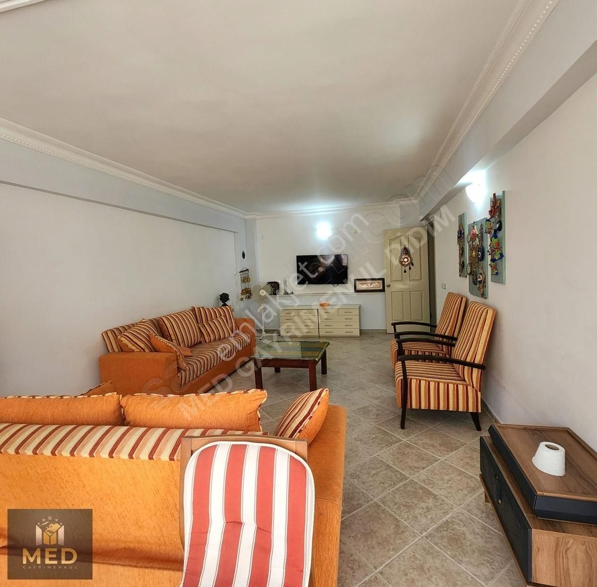 Didim Altınkumda Sahile 100 Metre 2+1 Ayrı Mutfak Eşyalı Daire