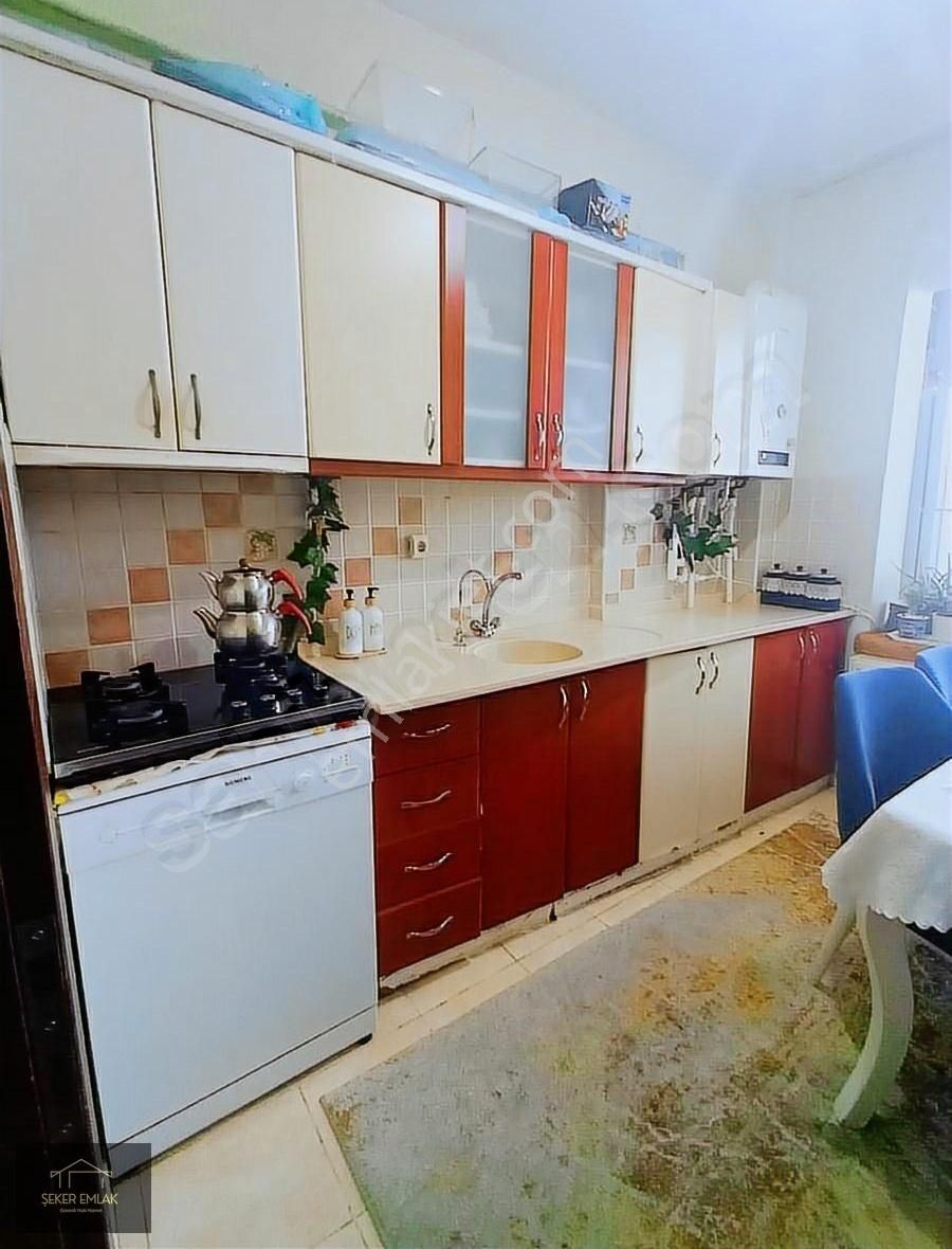 Anafartalar Tramvay Durağı 50m Yapılı Ve Masrafsız Bir Daire