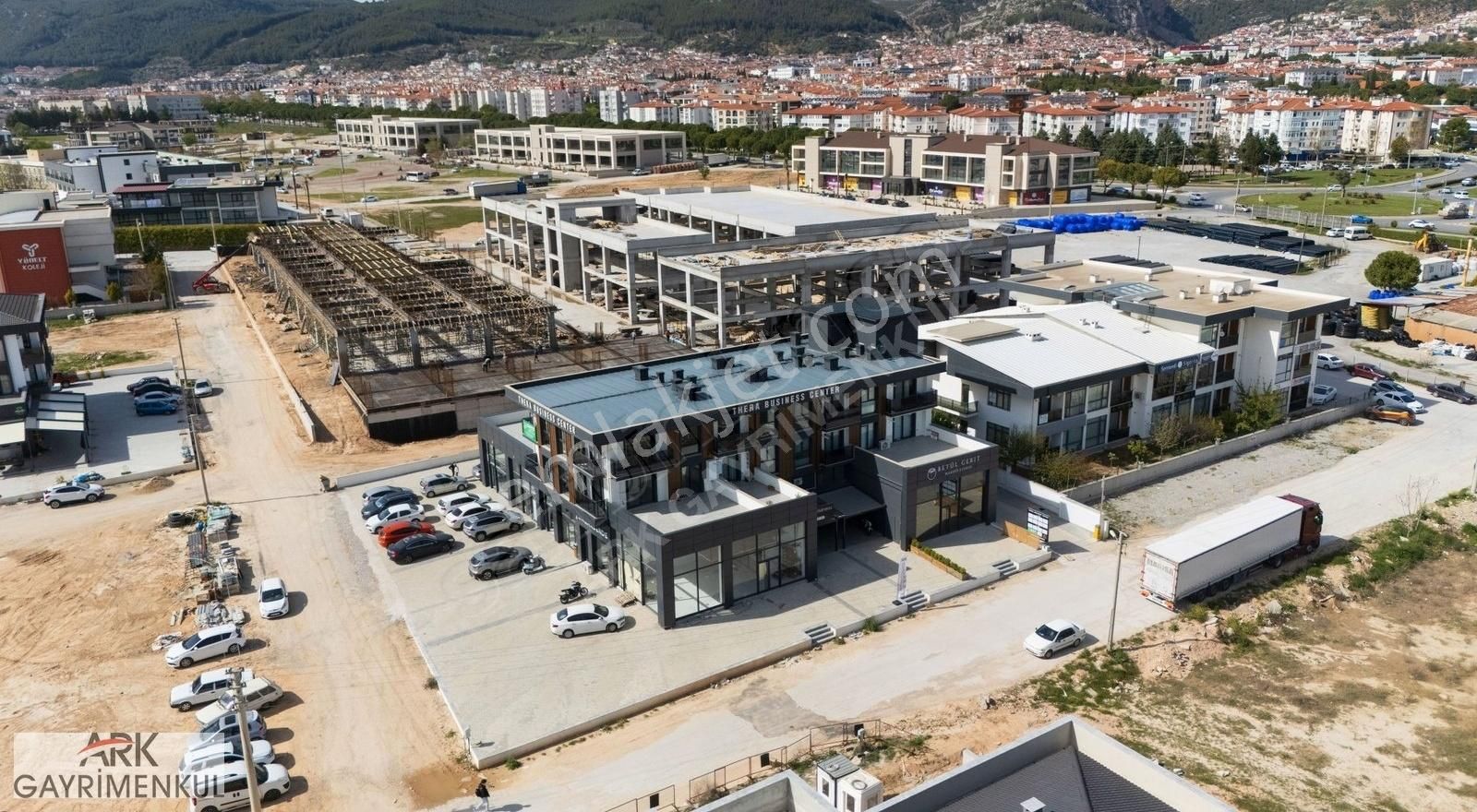 Sahibinden Yeni Avm &gelişen Ticaret Bölgesinde Satılık Dükkan