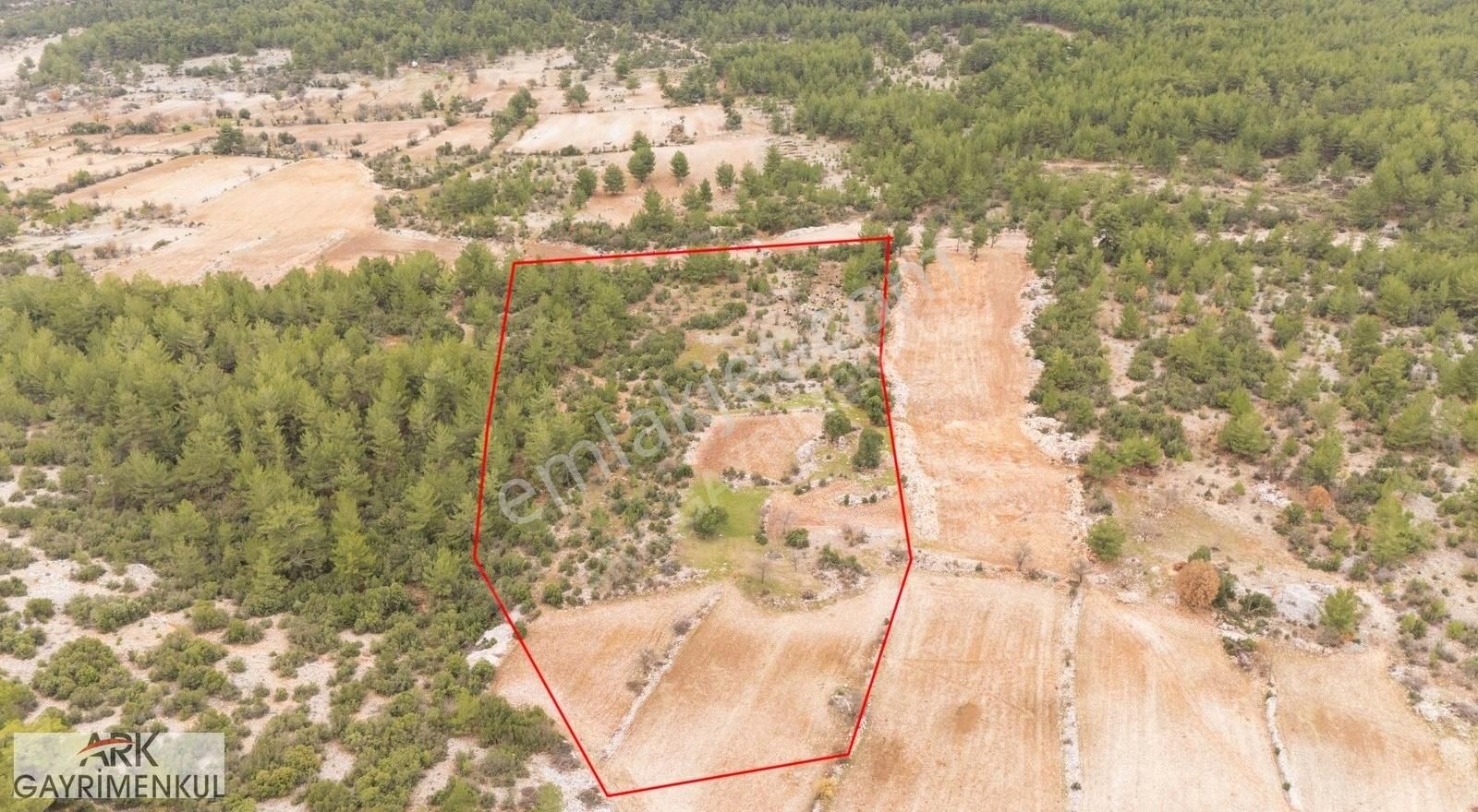 Çırpı'da Satılık Emsalsiz Rakam Da 21.500 M2 Arazi