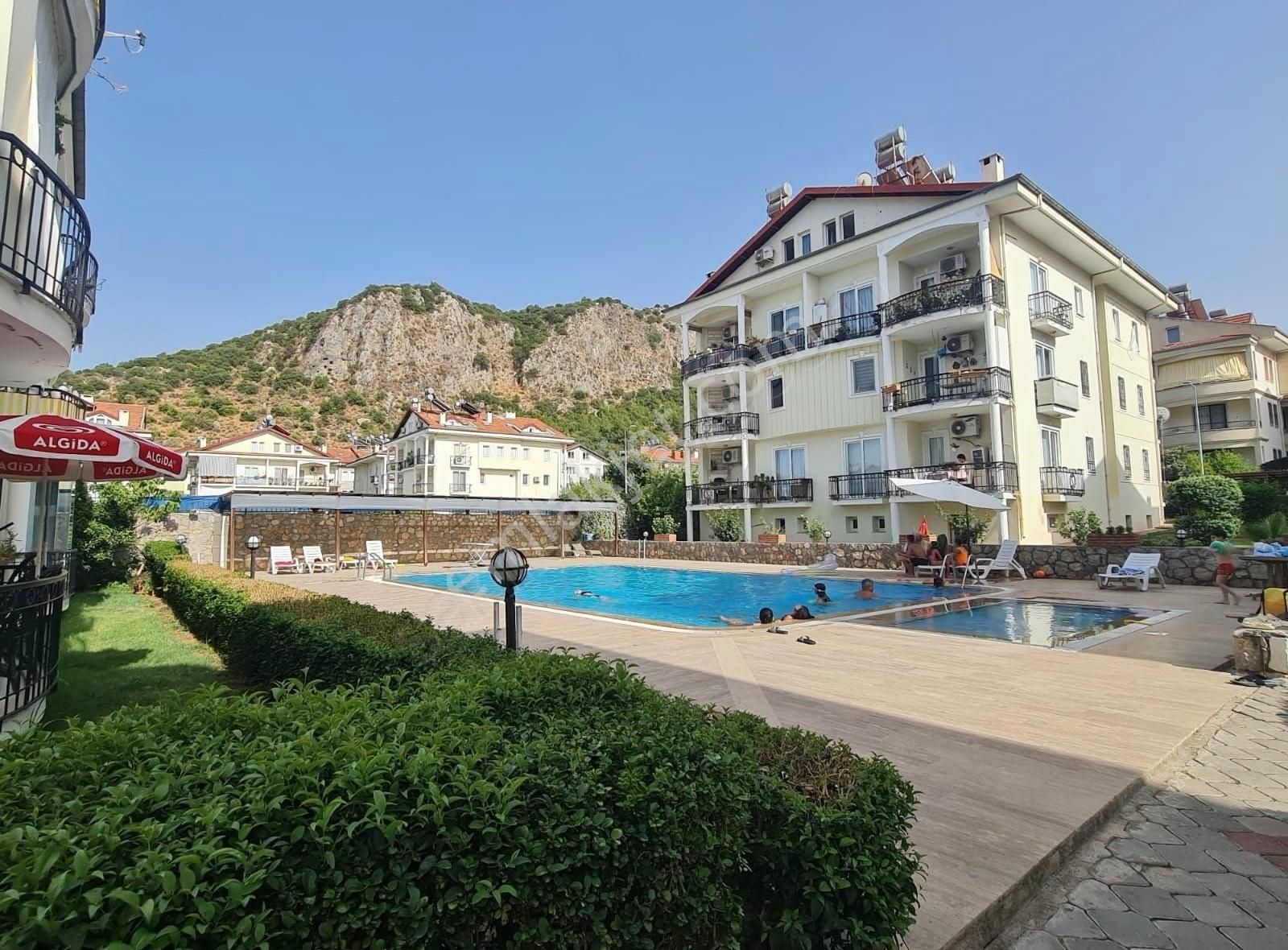 Tasyaka Mh.havizlu Sitede 3+1 Kıralık Çatı Dubleks