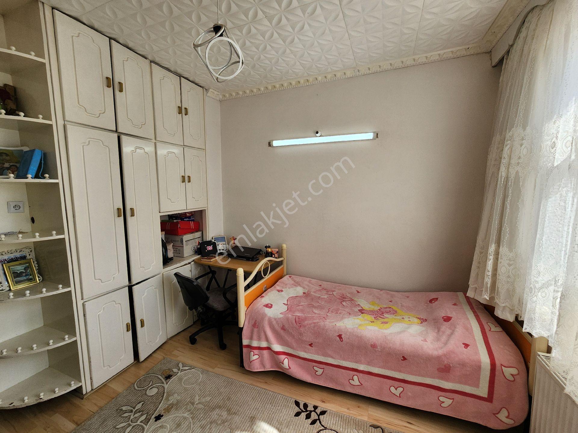 Bayar Gayrimenkulden 3+1 Doğalgazlı Parkeli Yalıtımlı Daire - Görsel 24