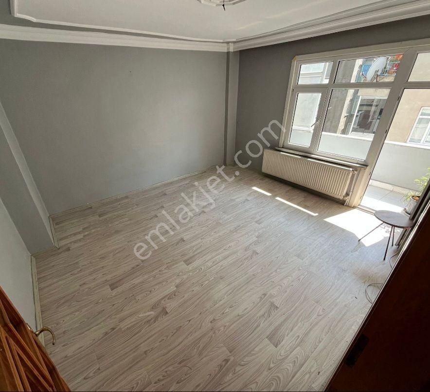Demirkapıda 2+1 Kiralık Daire (cuma Pazarına Yakın)