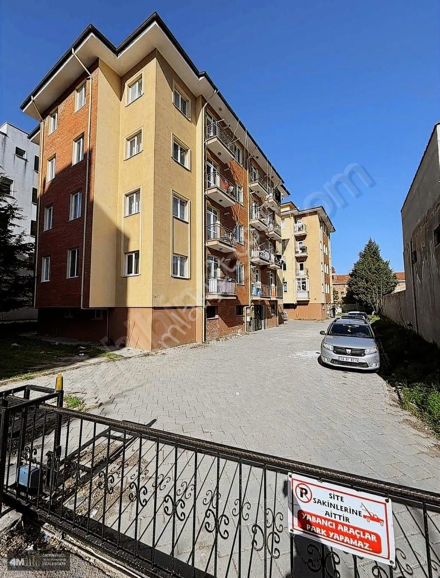 4m'den Yenibağlar Espark Karşısı Asansörlü Çift Balkon 55m2 1+1