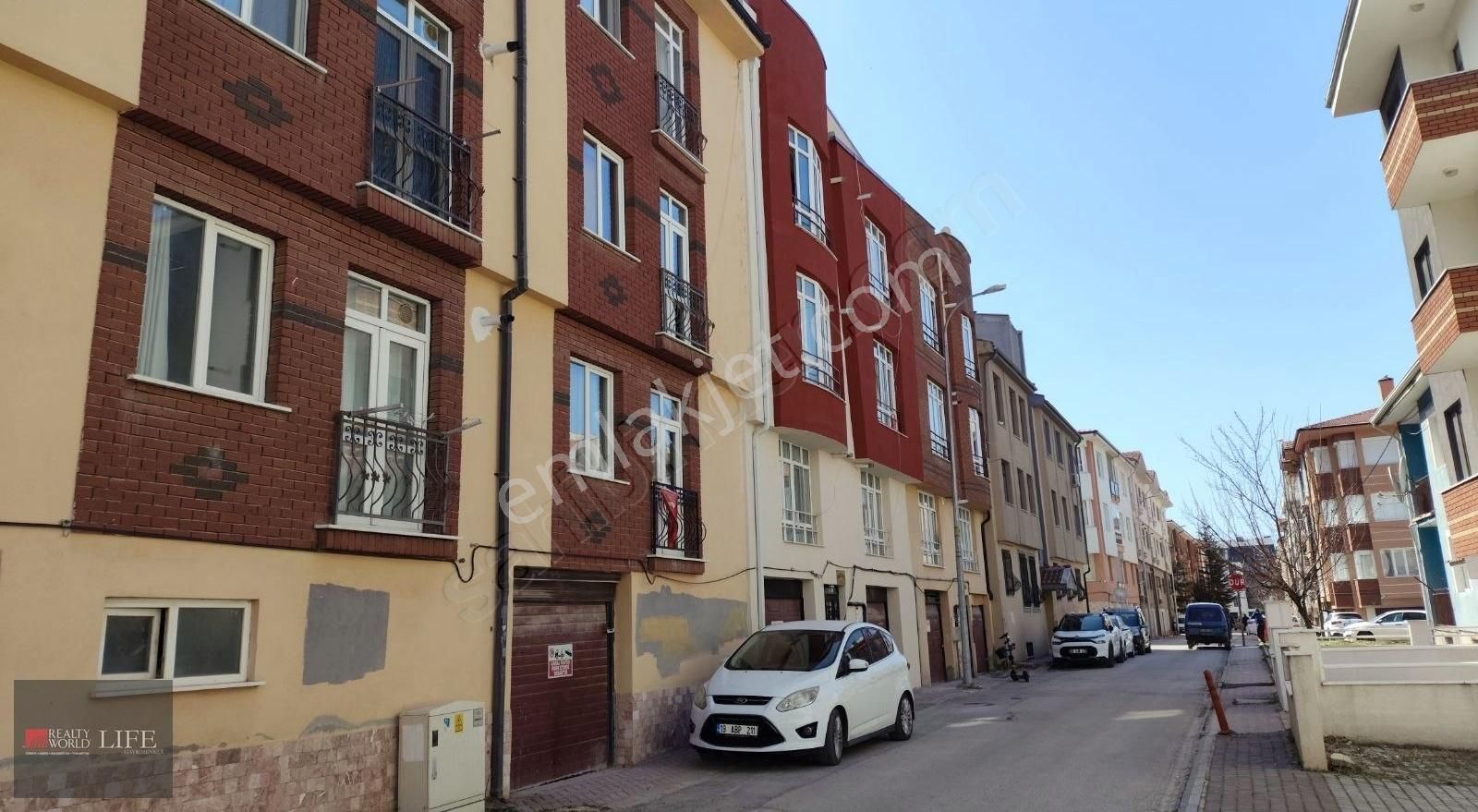 Rw Lıfe // Osmangazi Üni. Yakını Satılık 1+1 Daire