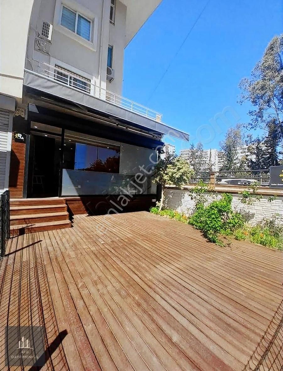 Mavi Bulvarda 50 M2 Satılık İşyeri