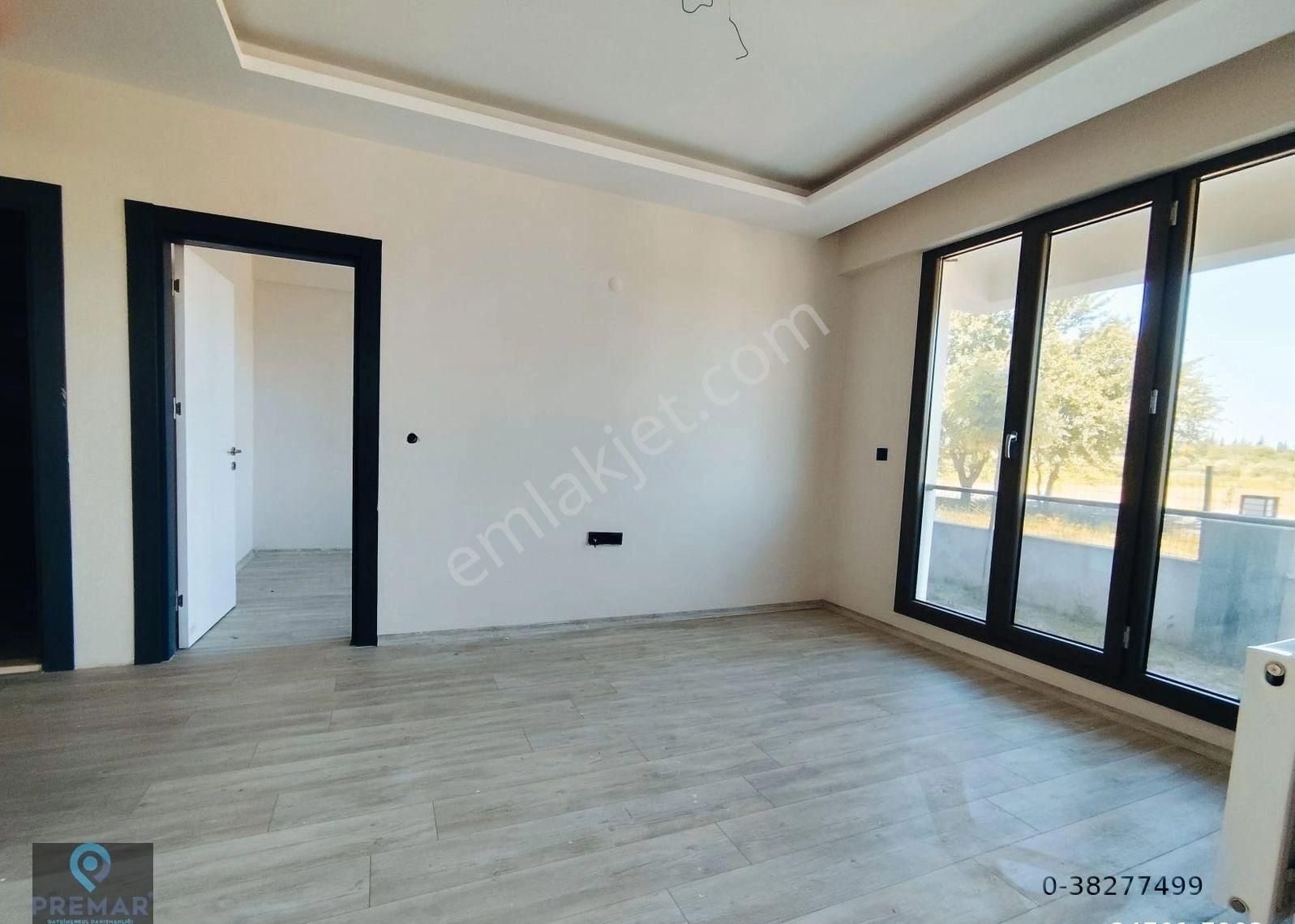 Premar Ayvada'dan Ayvalık Altınova'da 4 Katlı Binanın 1.kat 2+1 Daire 3.kat 1+1 Sıfır Lüks Daireler - Görsel 9