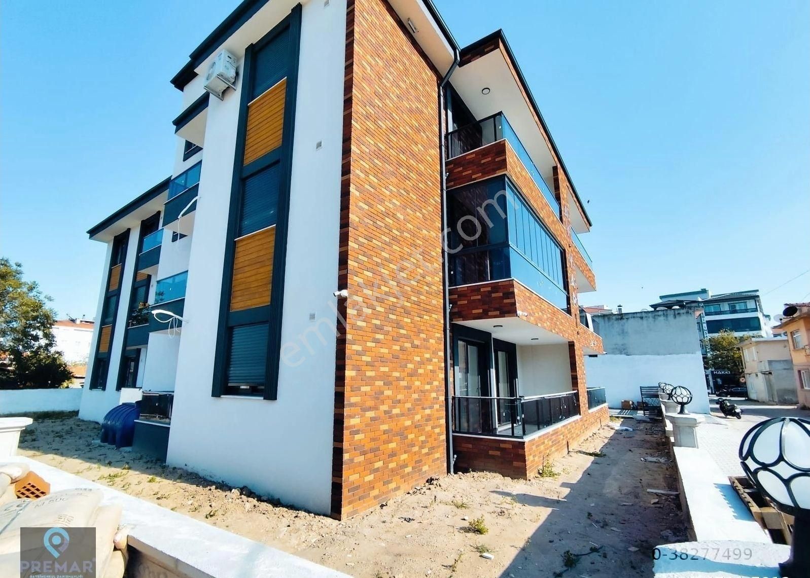 Ayvalık Altınovada 3 Katlı Binanın 2.katı 2+1 Sıfır Lüks Daire - Görsel 14