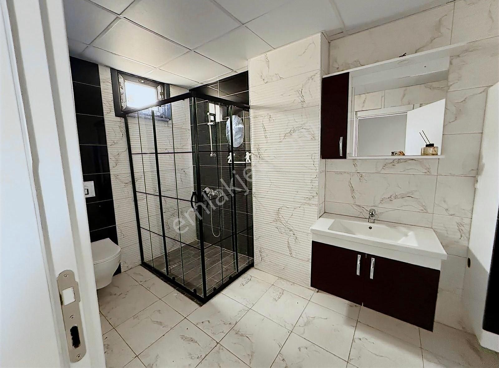 Otogar Yakını Tahtalı Cami Civarı Ara Kat 2+1