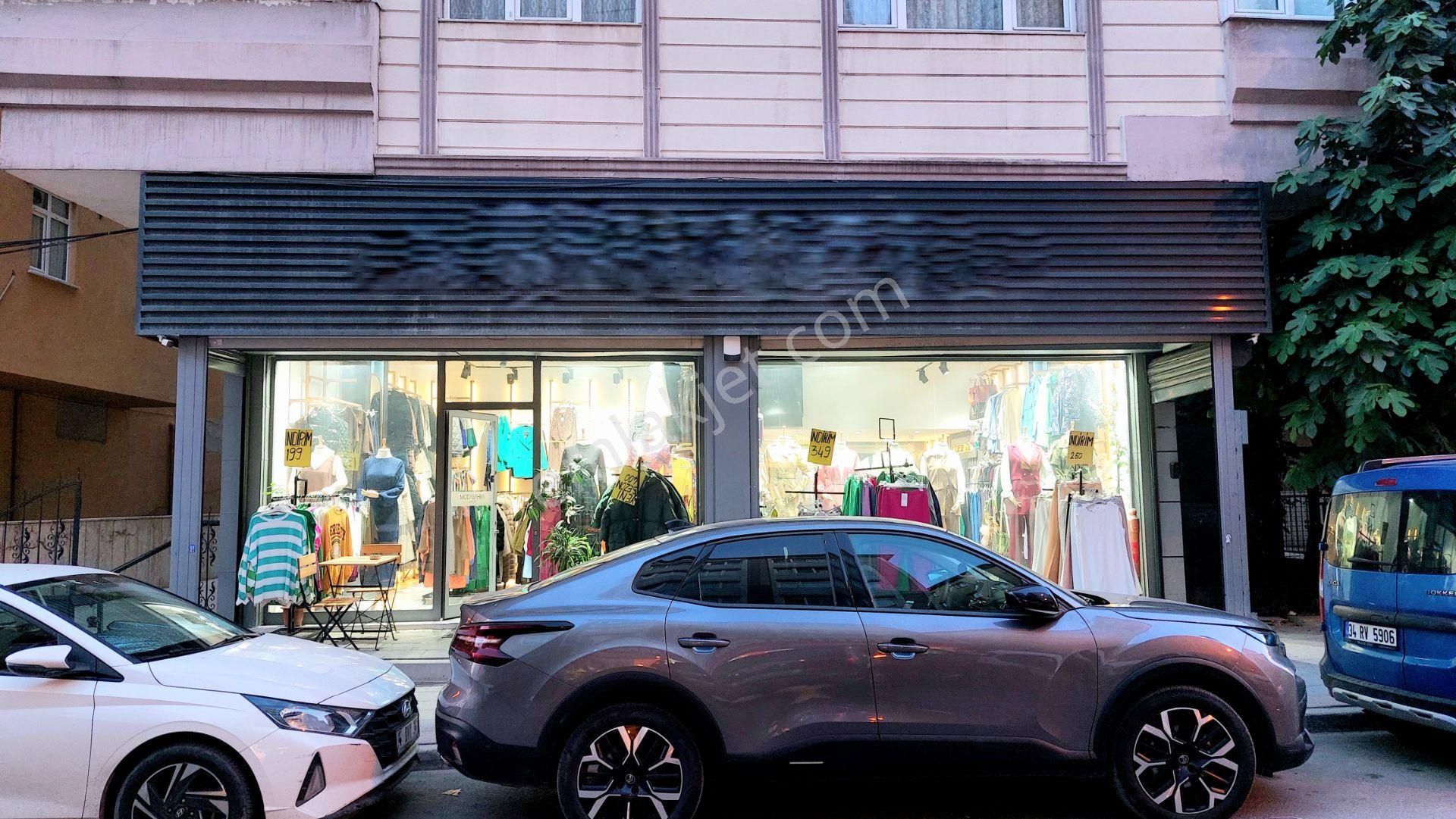 Ersin Emlak İstanbul/cennet'de Cad. Üzeri*çift Tapu-çift Dükkan*