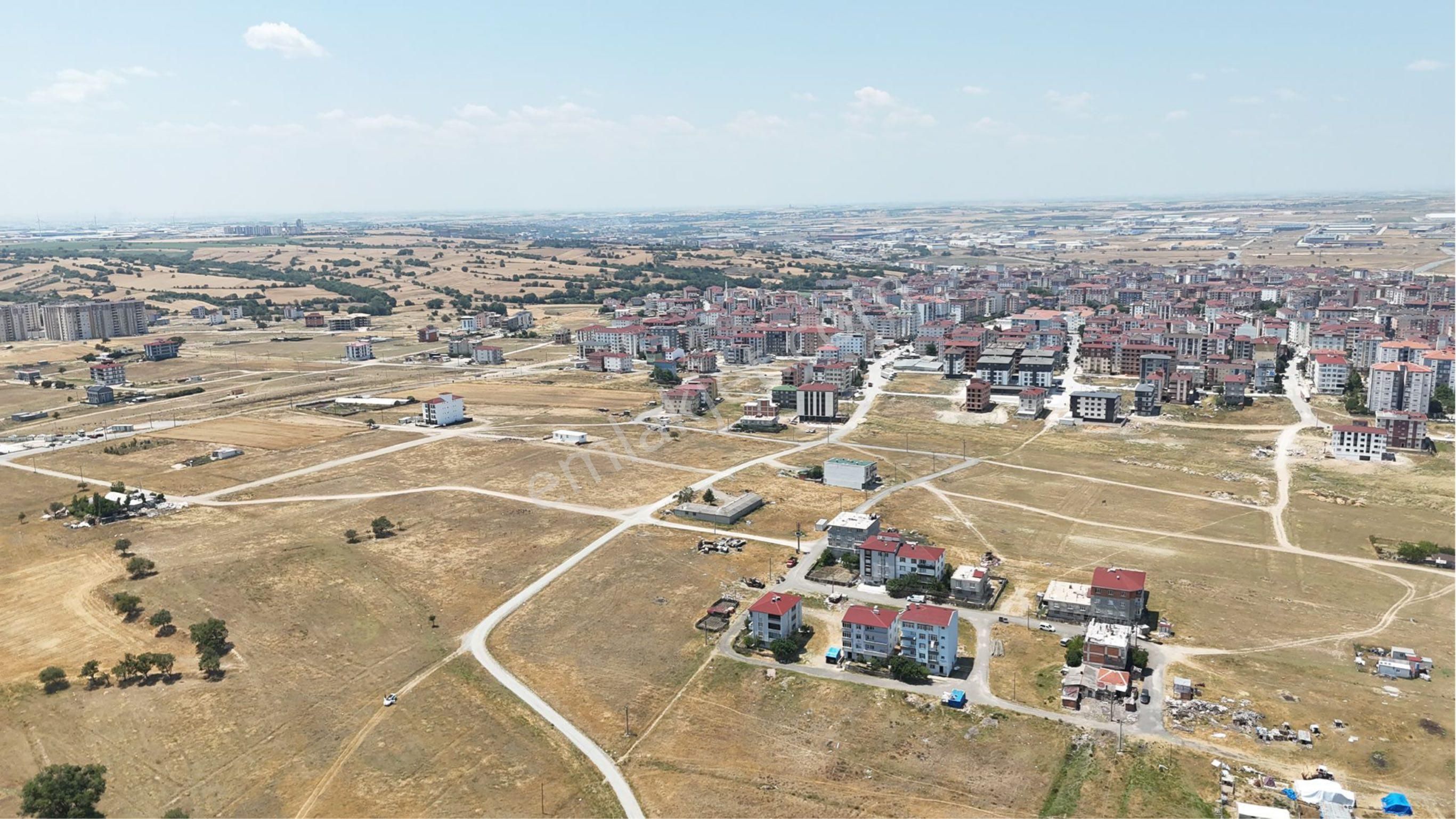 Kızılpınar Hürriyet Caddesine Cephe 447 M2 İmarlı İfrazlı Tek Tapu Arsa