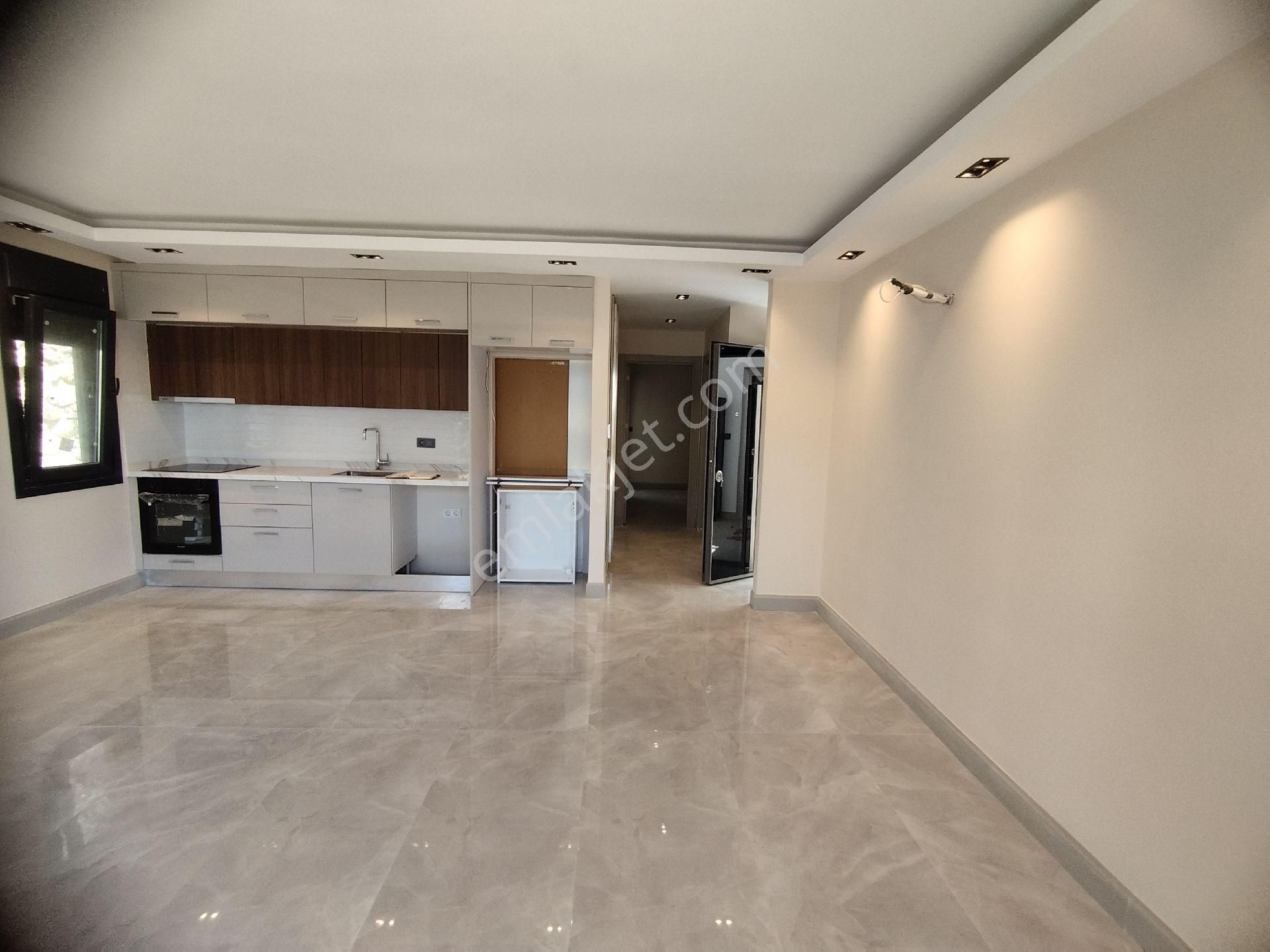 Bodrum Konacık Jandarma Mevkiinde Satılık 2+1 Bahçe Katı Daire - Görsel 5