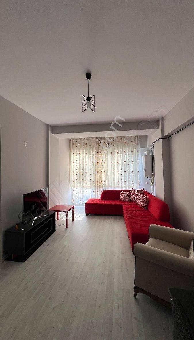 Şeyhcui Mah.eğitim Fakültesine Yürüme Mesafesi Kiralık Eşyalı1+1