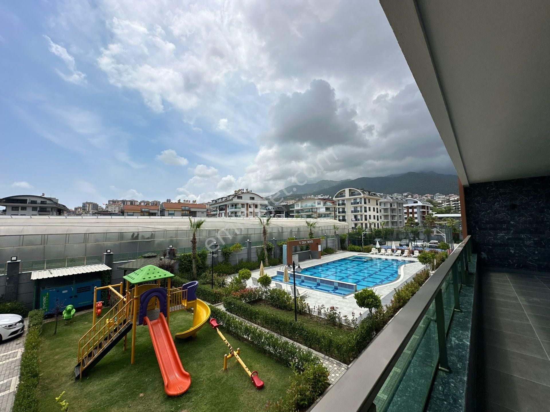 Oba’da Modern Yaşam – Havuzlu Aktiviteli Sitede Satılık Ferah 2+1 - Görsel 2