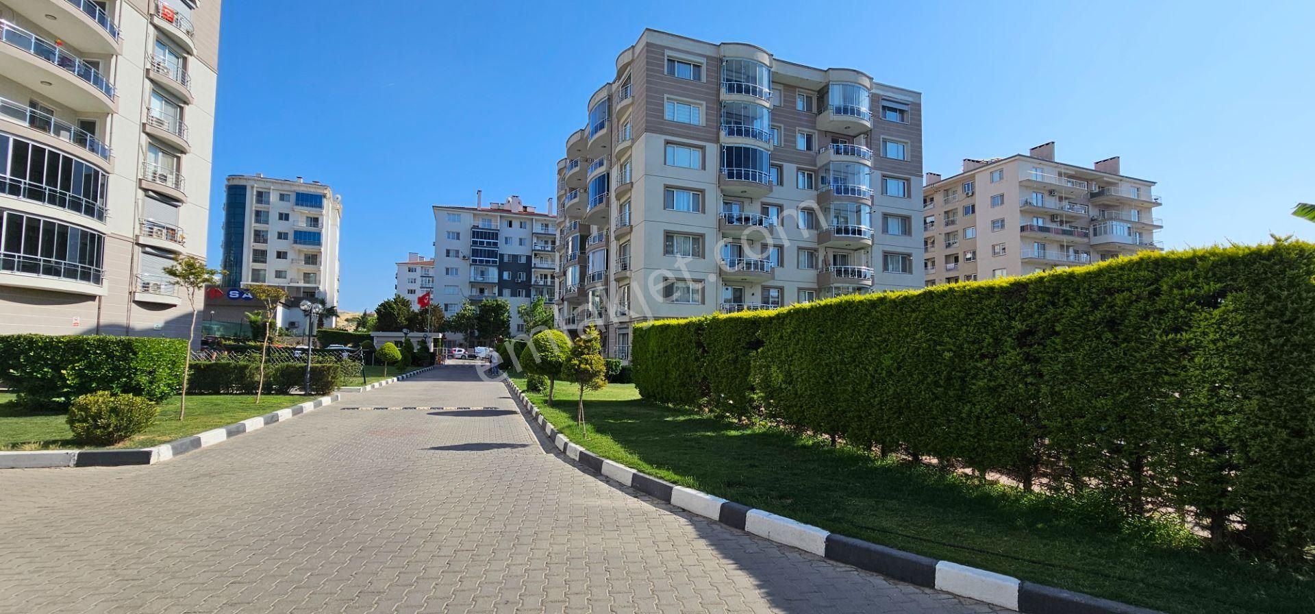 Ulukent Havuzlu Ve Güvenlikli Sitede 3+1 Kiralık Daire | Esmira Evleri - Görsel 29