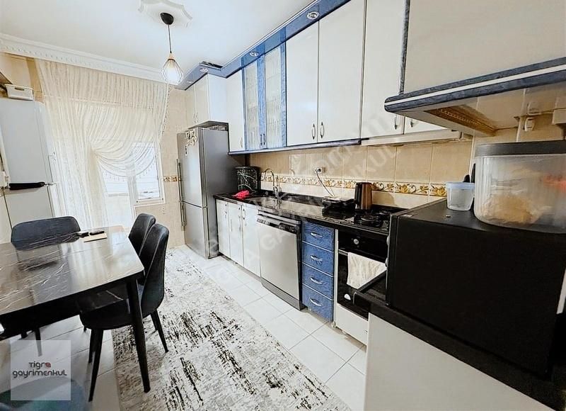 ▄tigra▄öveçler Vaadi Manzaralı 3. Kat Konumlu 3+1 Daire!!!
