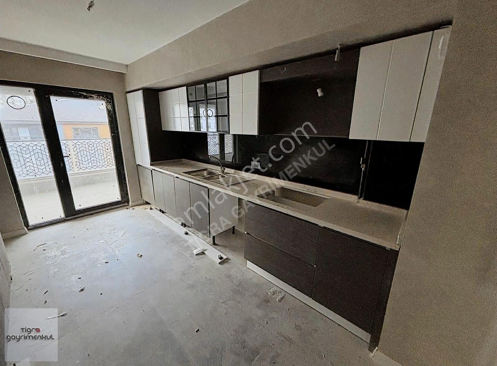 _tigra_vadi Manzara 4+1 15.kat Kiralık Daire Nata Vega Dibinde