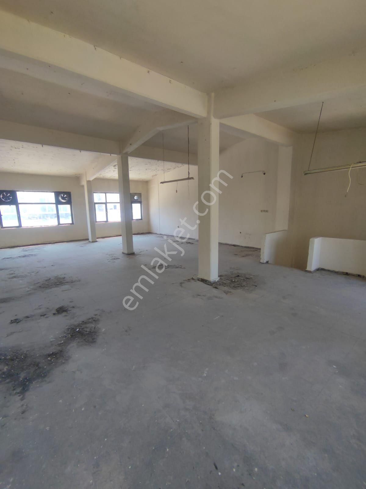 Fırsat !! İzmir Işıkkent Ayakkabıcılar Sitesinde 387__m2 (a) Grubu Yatırımlık 3 Katlı İşyeri - Görsel 16