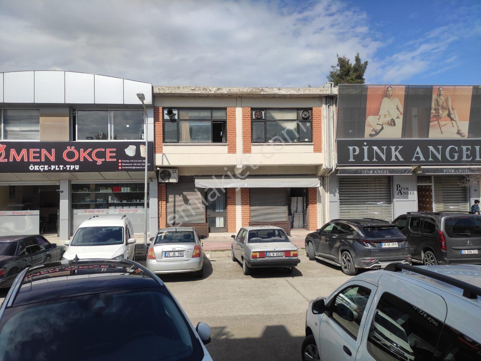 Fırsat !! İzmir Işıkkent Ayakkabıcılar Sitesinde 387__m2 (a) Grubu Yatırımlık 3 Katlı İşyeri - Görsel 2