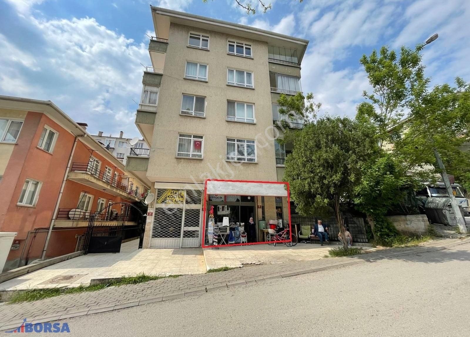 Demirlibahçe Dükkan 100 M² Köşe Güzeltepe Sk 120 M² Arsa Payı