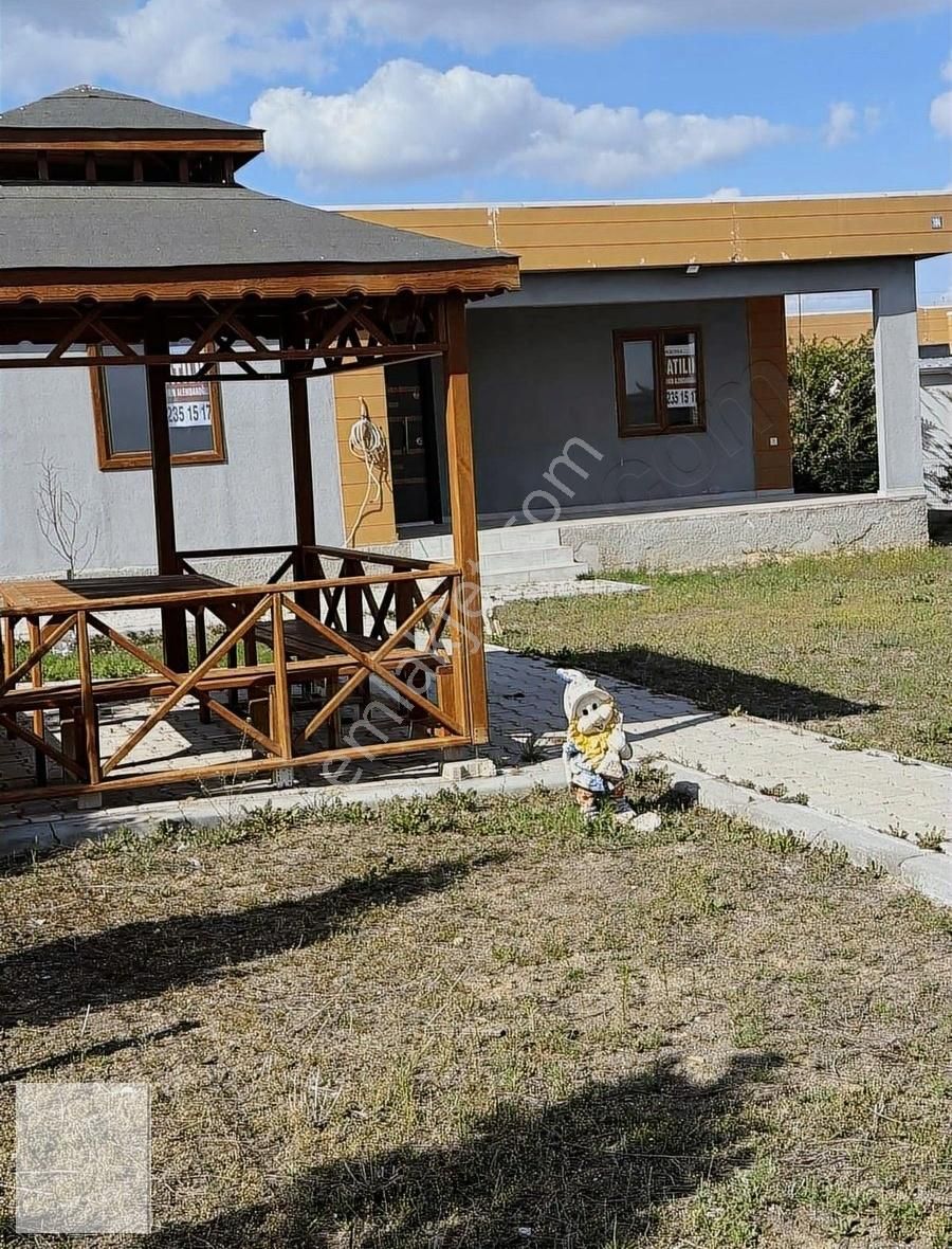 Gölbaşı Günalan'da 1+1 Müstakil Ev