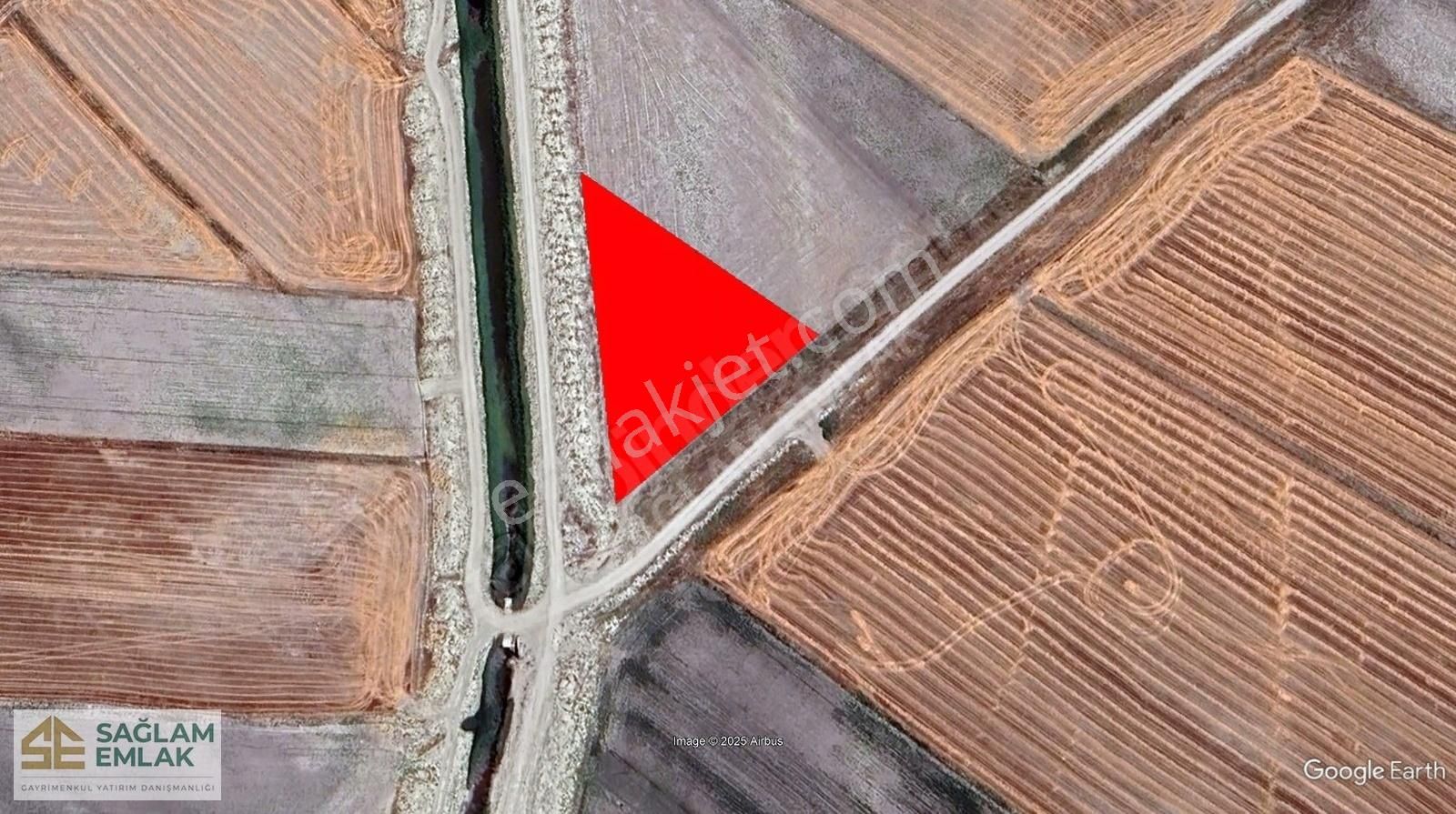Adana-ereğli Yoluna Yakın Mesafede 3327 M2 Müstakil Köşe Parsel