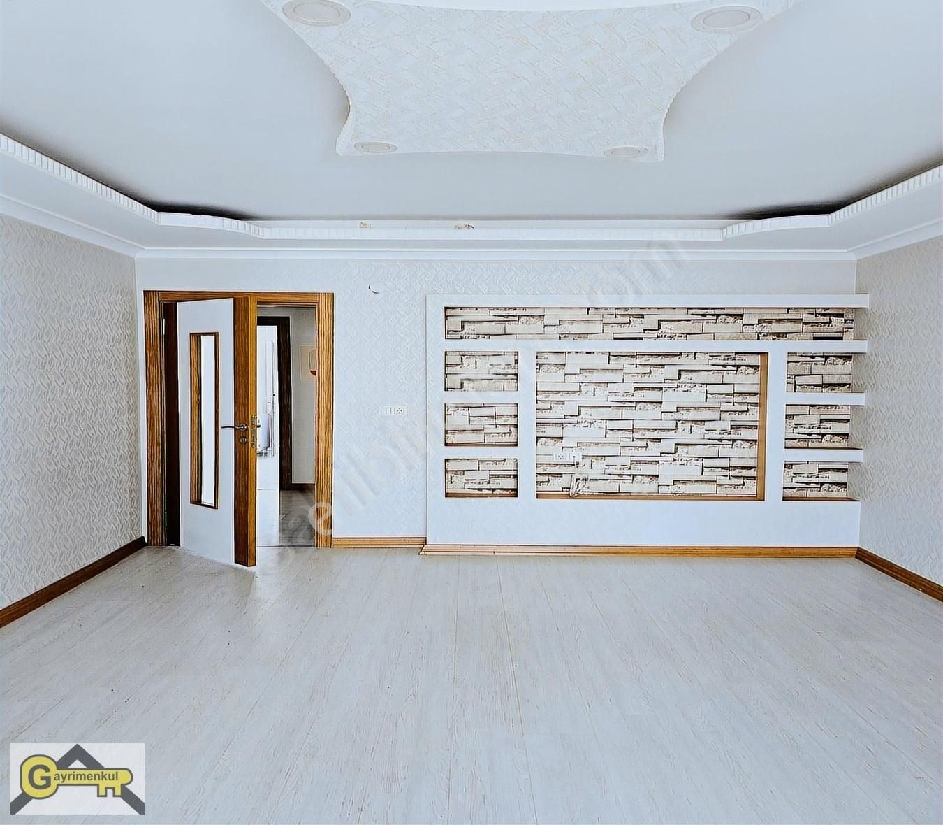 Esnyurt Selahhdin Eyyubi Mh Asansörlü Yeni Binada 2+1 Daire