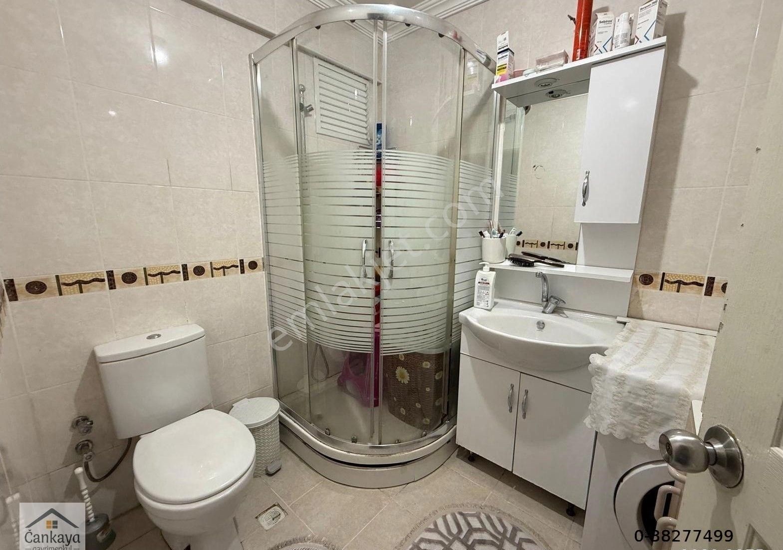 Çankayadan Dikmen Caddesi Ve Sinan Caddesi Yanı Ara Katta 3+1 Bağımsız Salonlu Kombili Full Yapılı