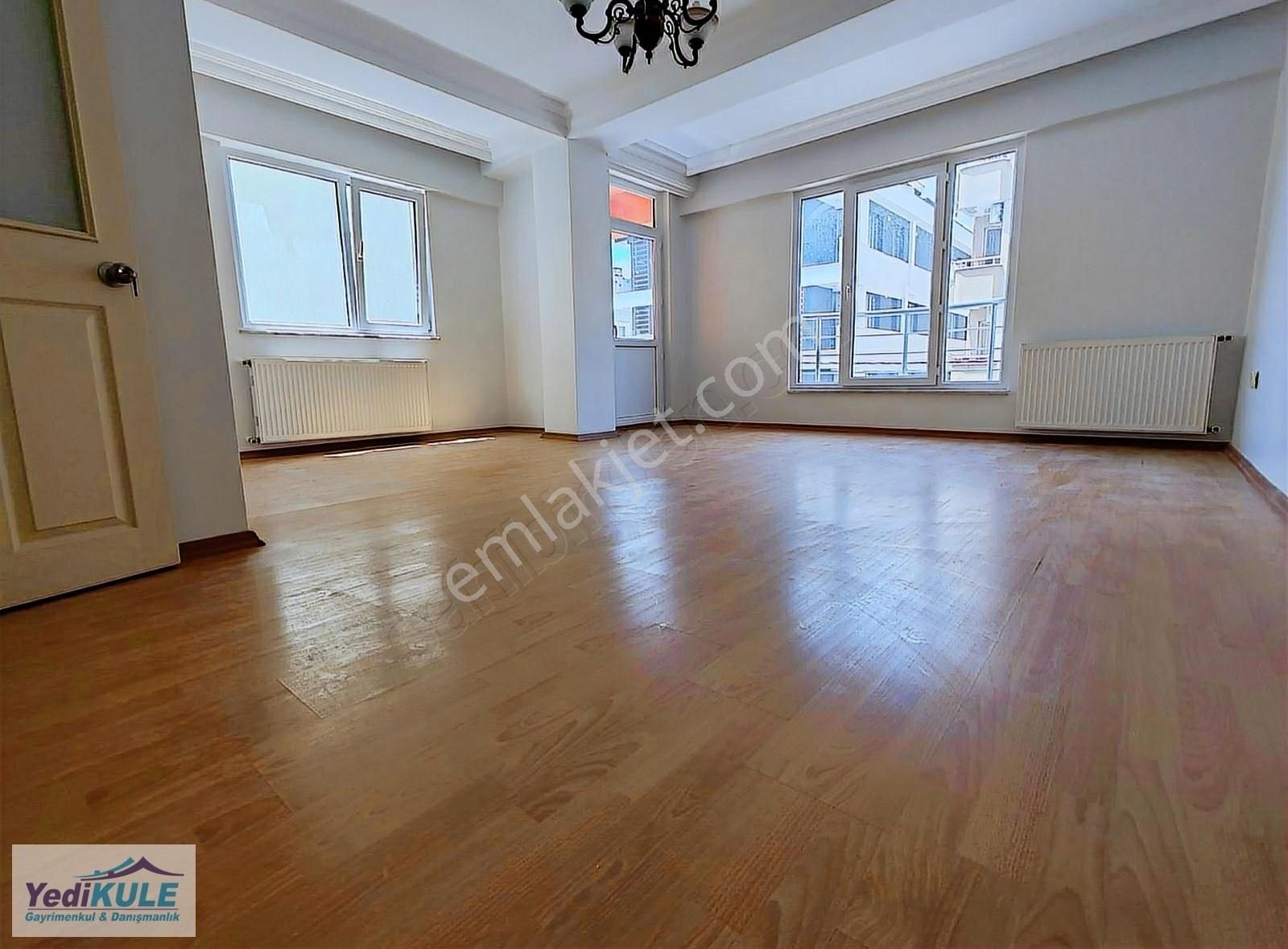 Armağanevler 3. Kat Güney Cephe 90 M2 Enfes Asansörlü Daire.....