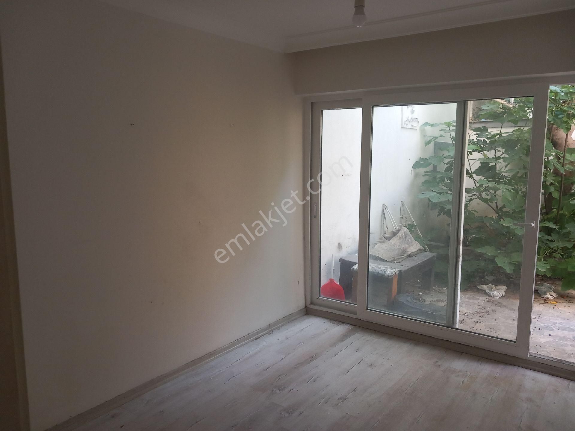 Altıntaş Mahallesi 274 Sokak Bahçeli Kiralık Daire