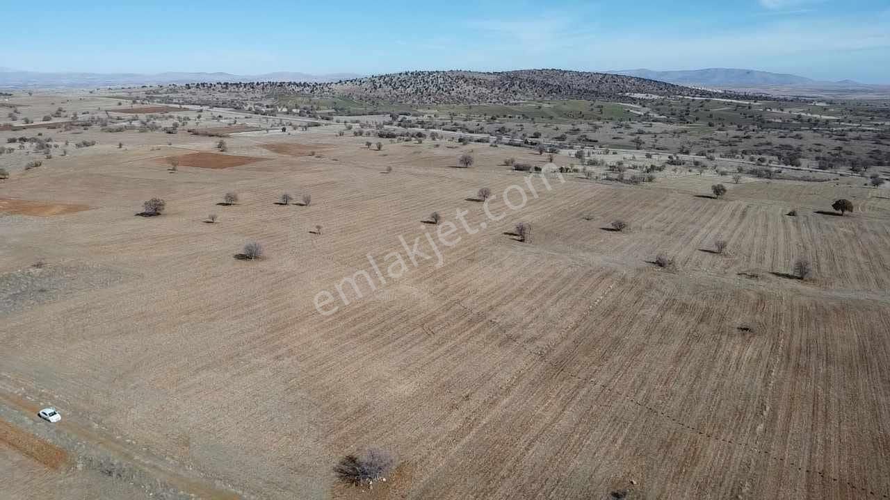 Akören Ağalar 7.693m2 Müstakil Tarla