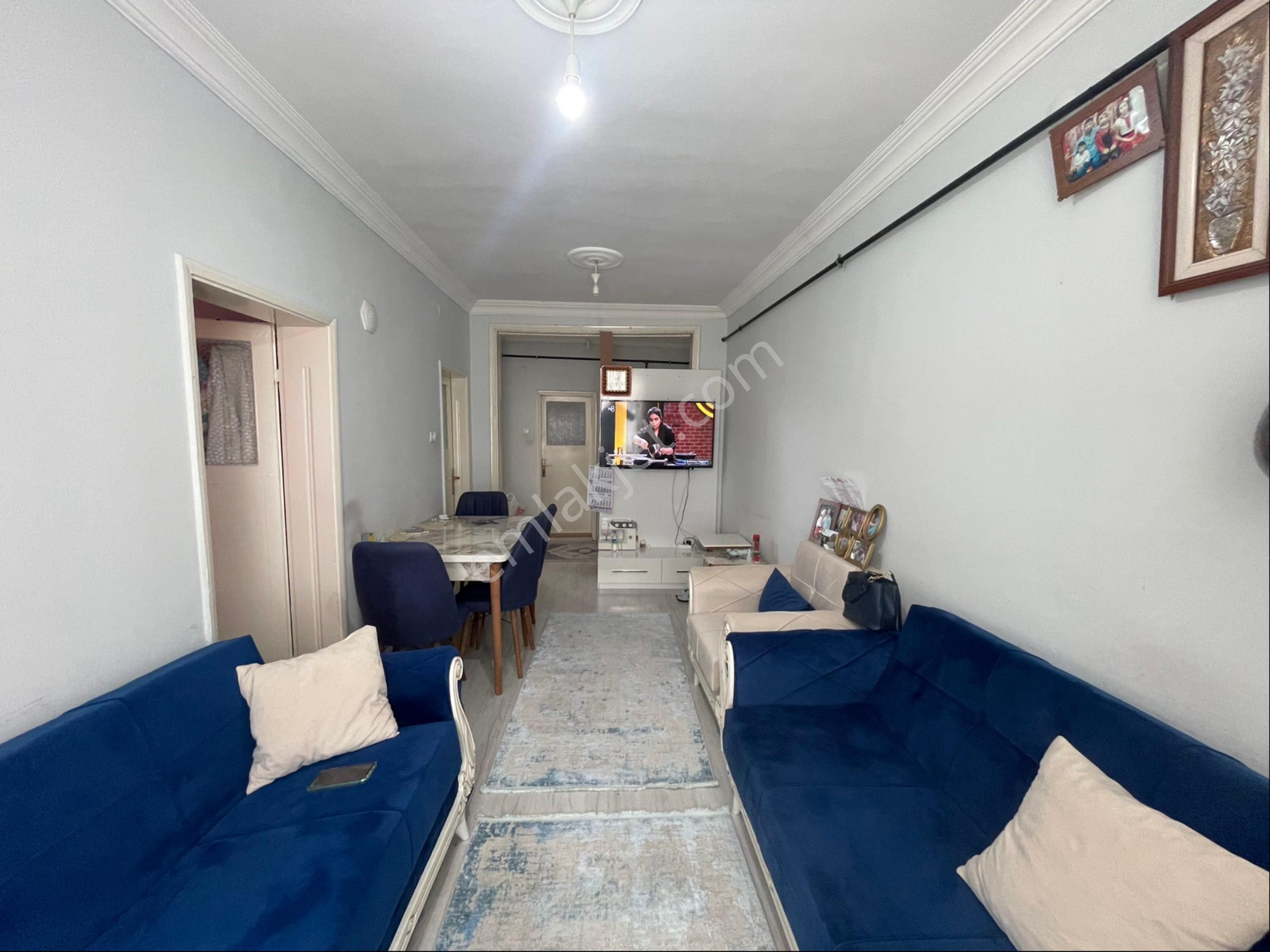 İlkadım Selahiye Mah. 2+1 110 M2 2. Kat Cam Balkonlu Satılık Daire