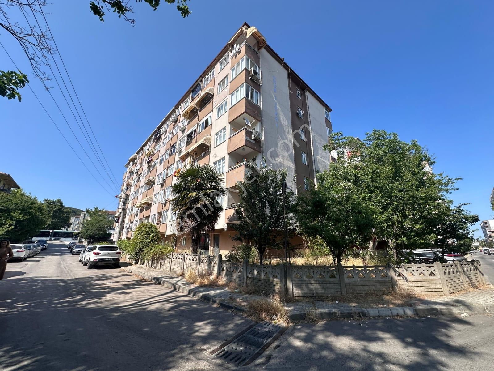 Kuruçeşme Tramvay Son Durakta 3+1 Satılık Daire