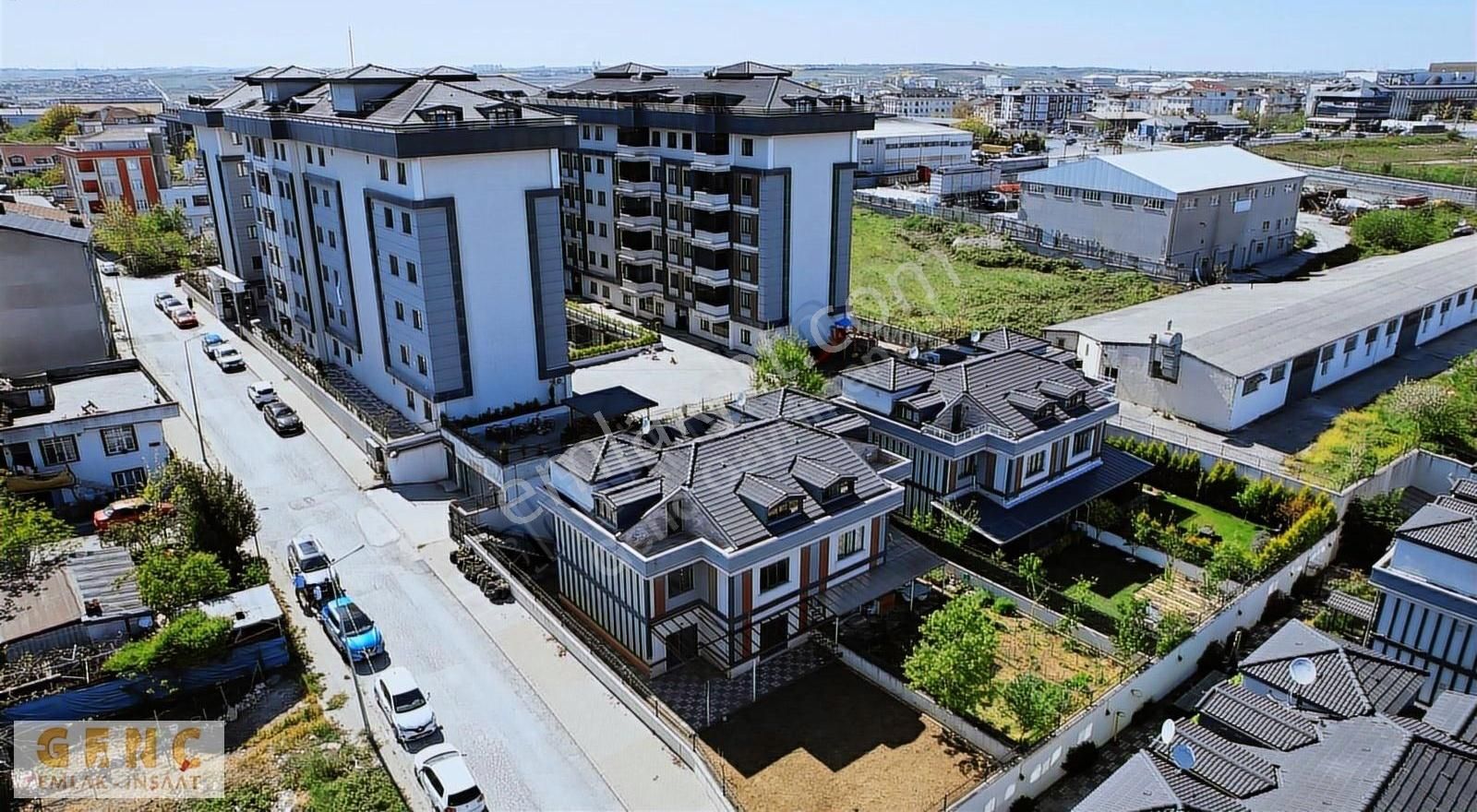 Simpark Evlerinde Satılık ^daire Fiyatına^ Dubleks Site İçi