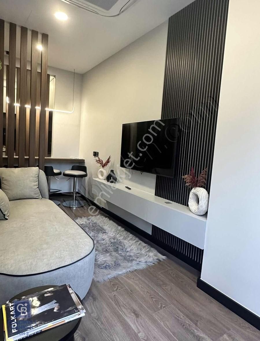 Şişli Bomonti İtower'da Satılık Boş Stüdyo Eşyalı Daire
