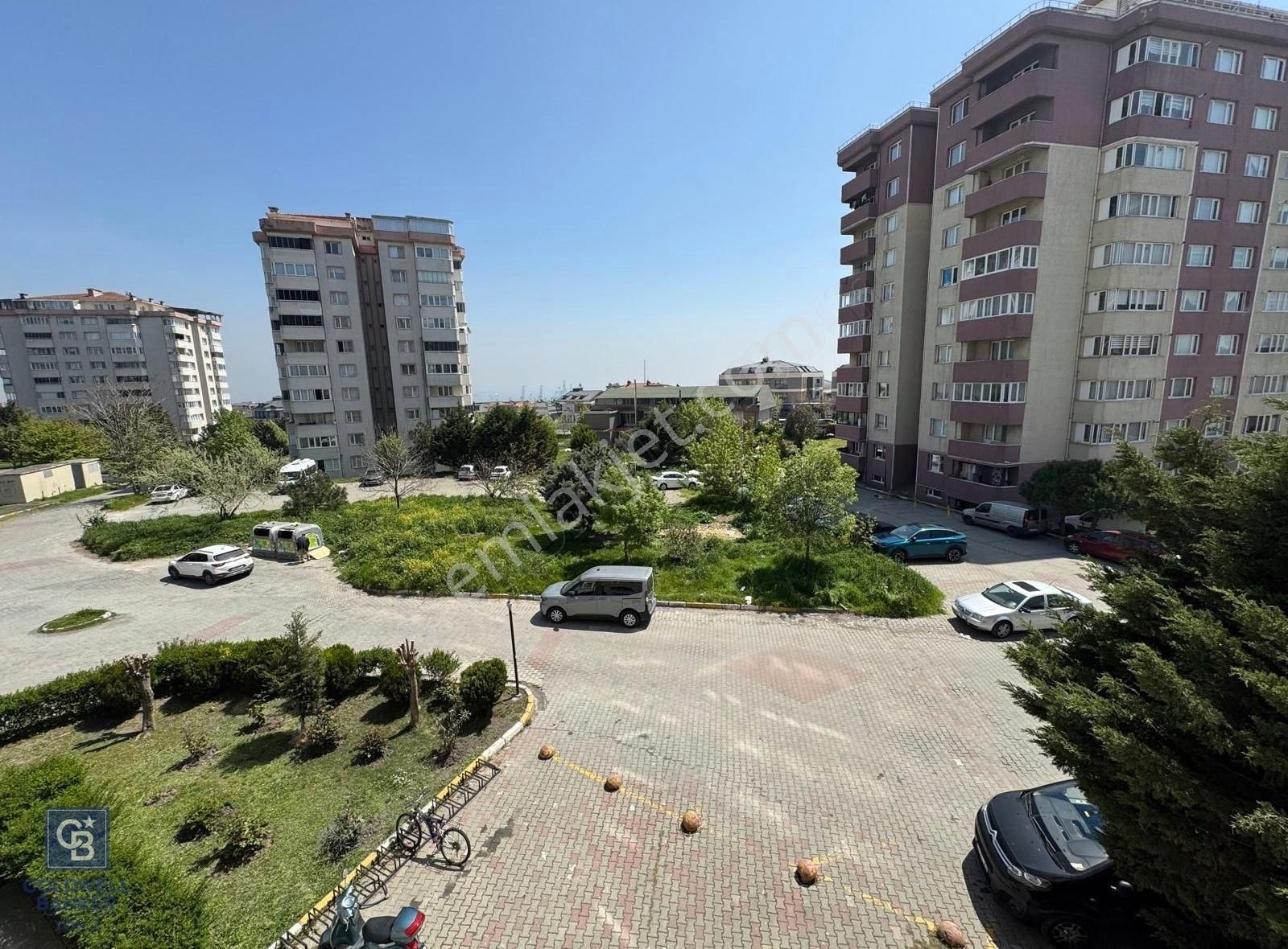 Beylikdüzü Marmara Mahallesi Siteiçi,manzaralı Geniş Satılık 3+1
