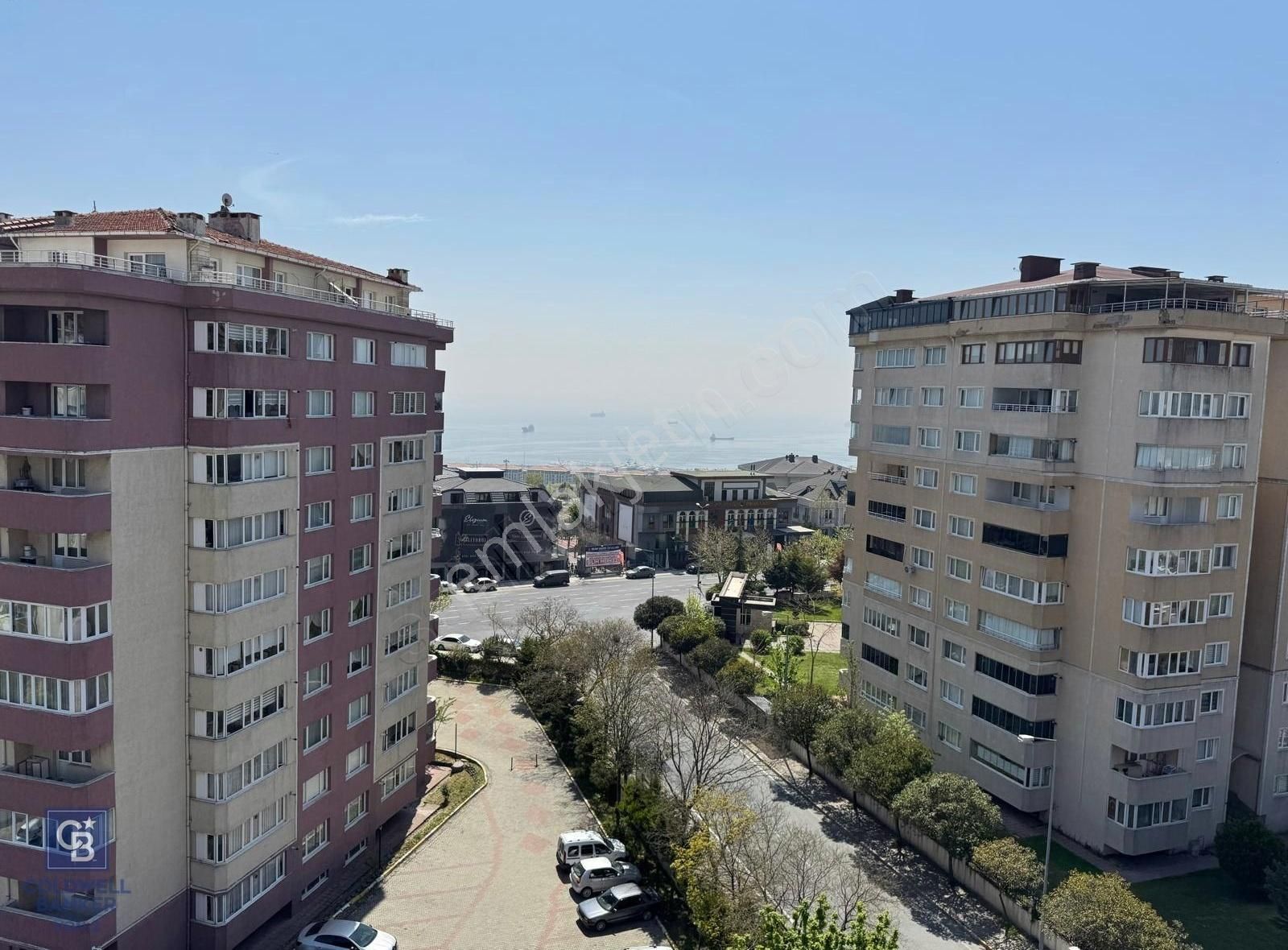 Beylikdüzü Marmara Mahallesi Sitede Deniz Manzaralı Satılık 3+1