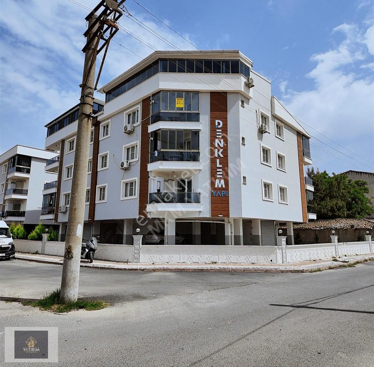 Cumhuriyetde Lüks Ekstralı Bağımsız Otoparklı 187 M2 Dubleks