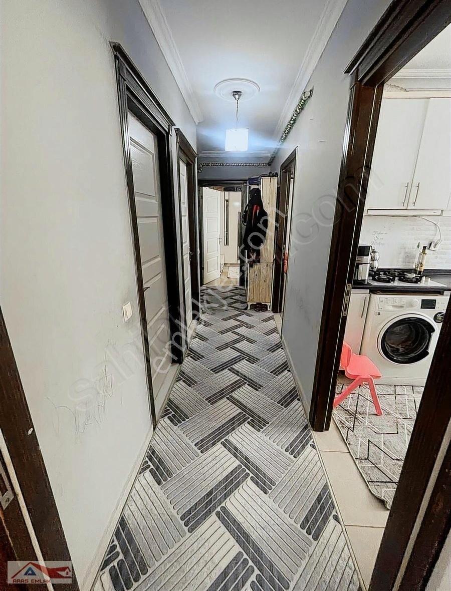 Şehrin İçinde Ferah Masrafsız 2+1 Katta Bakımlı Daire - Görsel 10