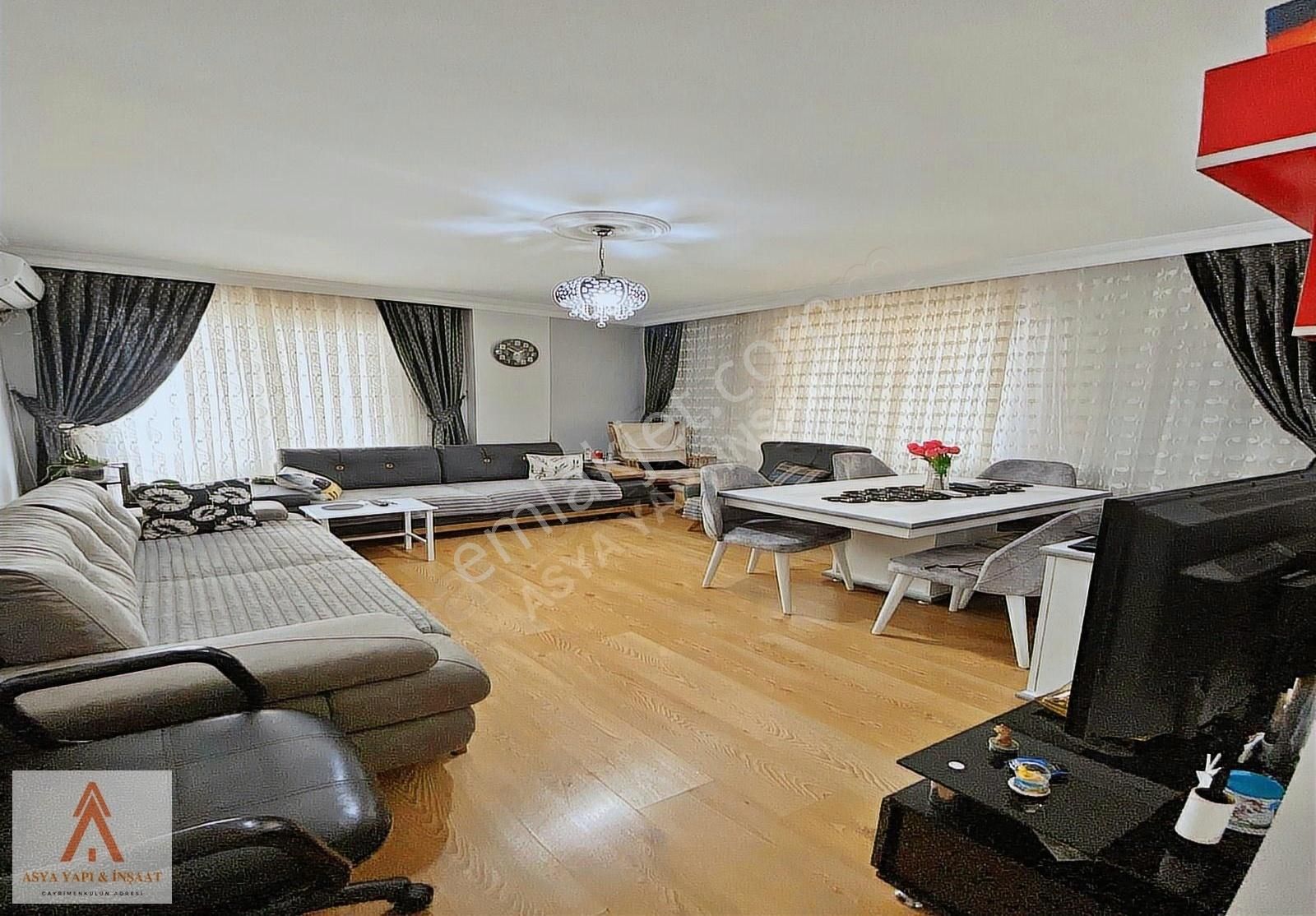 Merkezi Konum Geniş M2 Dekorlu İlk Evime Uygun 2+1 Satılık Daire