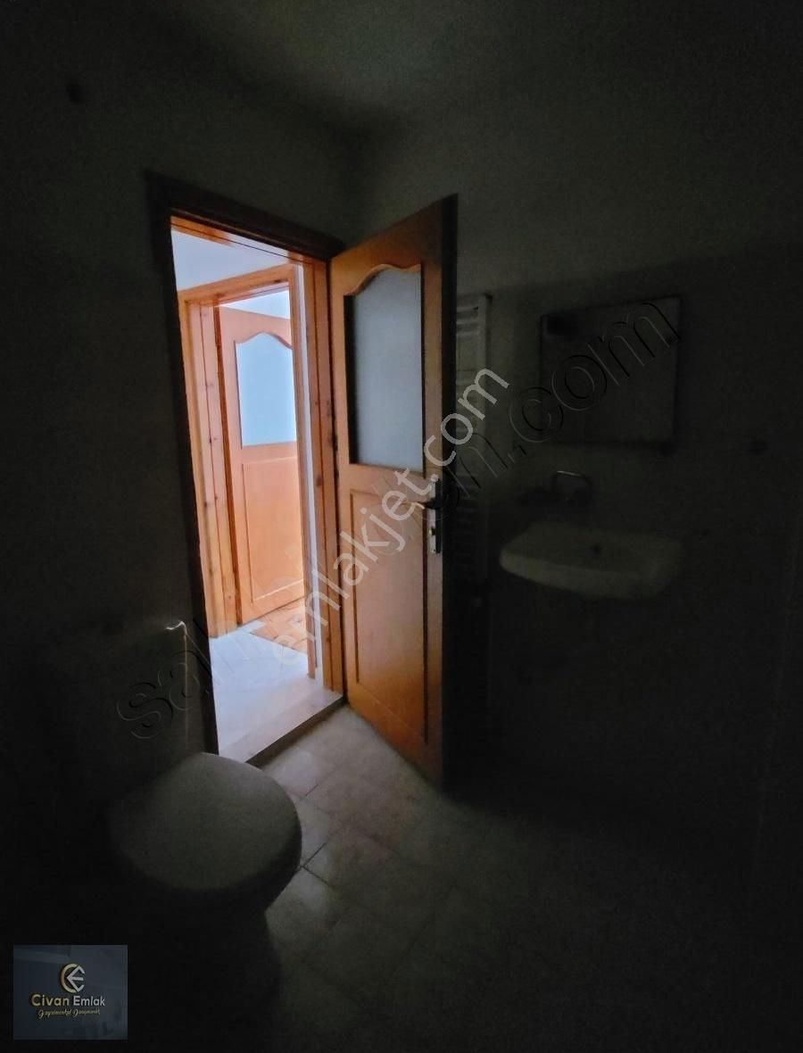 Ladık Otogarına Cephe Kiralık 3+1 Daire
