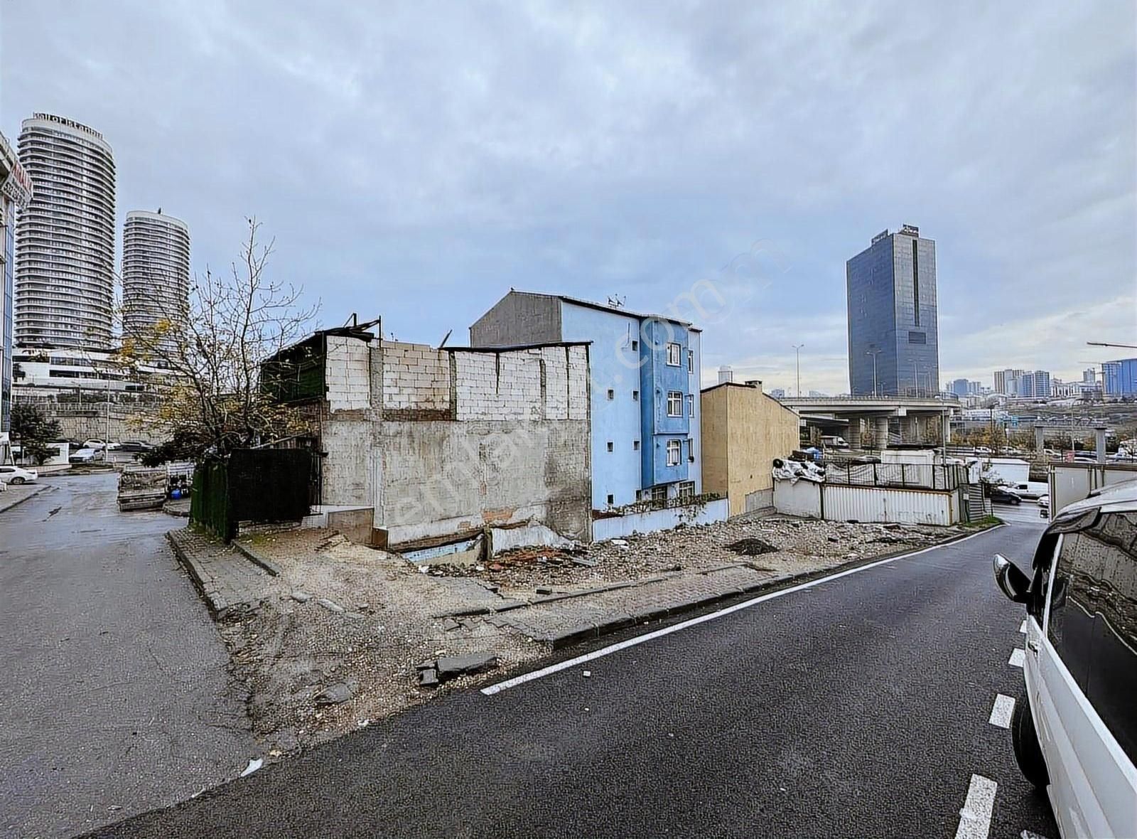 Basın Exprste Mall Of İst Karşısında Satılık 3 Parsel 370m2 Arsa - Görsel 24