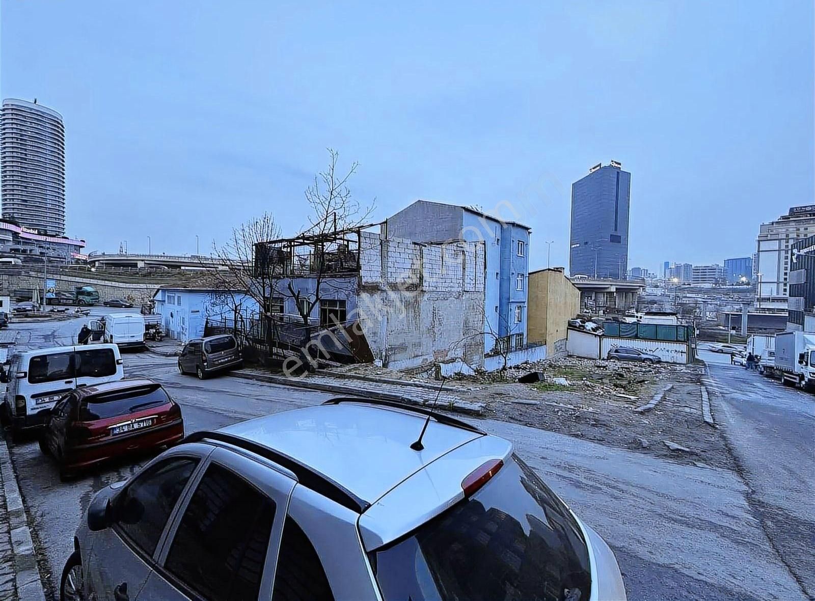 Basın Exprste Mall Of İst Karşısında Satılık 3 Parsel 370m2 Arsa - Görsel 9