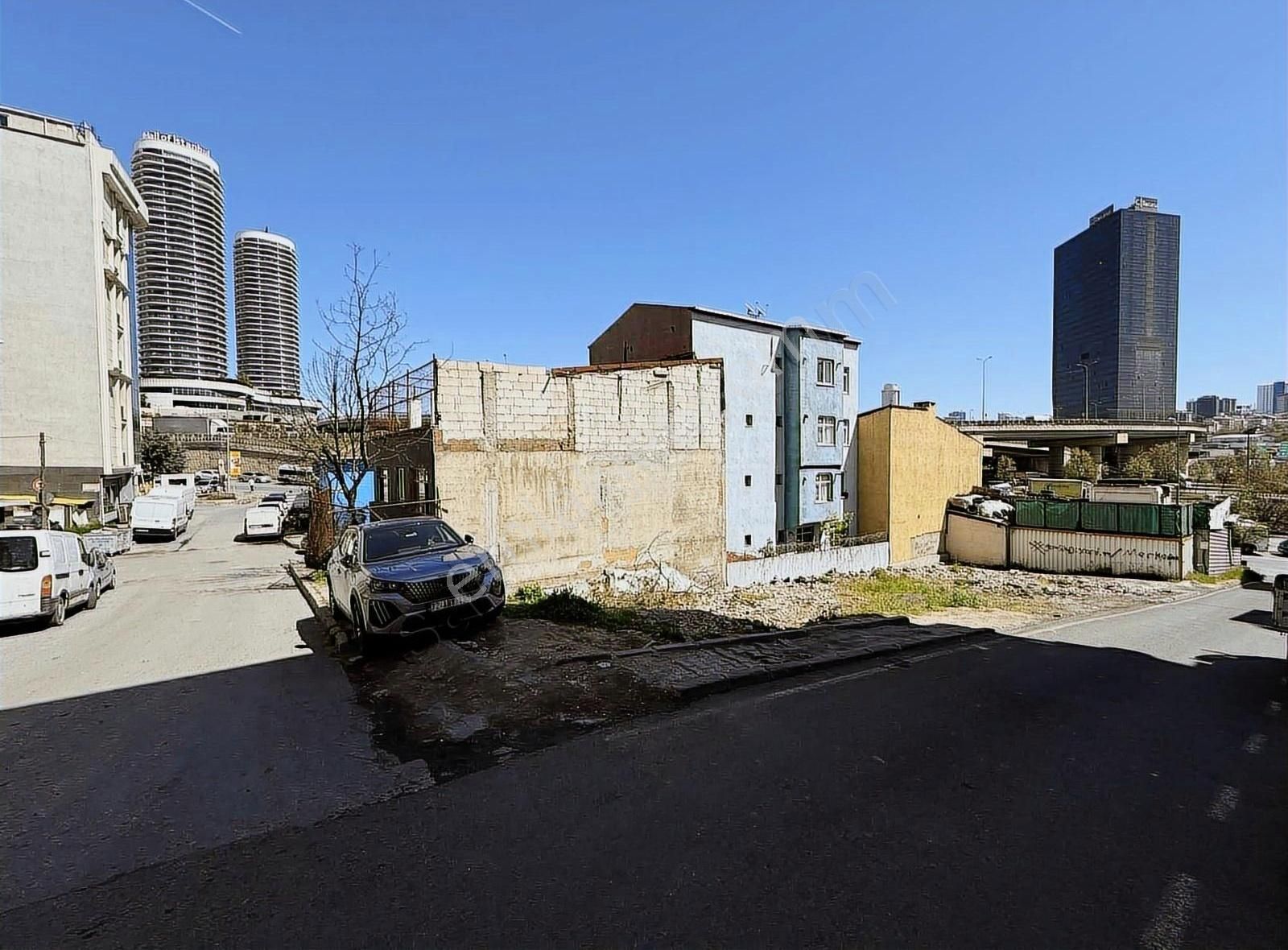 Basın Exprste Mall Of İst Karşısında Satılık 3 Parsel 370m2 Arsa - Görsel 4